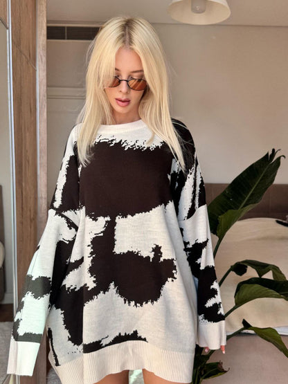 Oversize megztinis (balta/ruda)